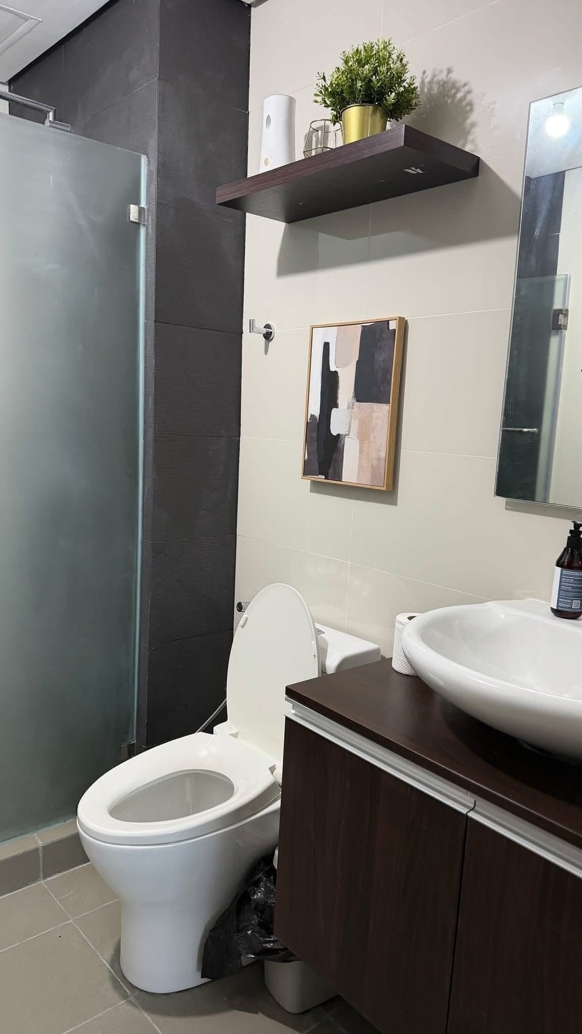 FOR LEASE: 1BR Condo Unit at The Trion Towers, BGC - photo 2