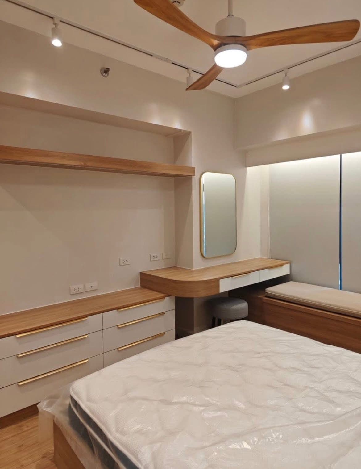 For Lease: Brand New, Furnished 2 Bedroom Unit at Portico, Pasig - photo 9