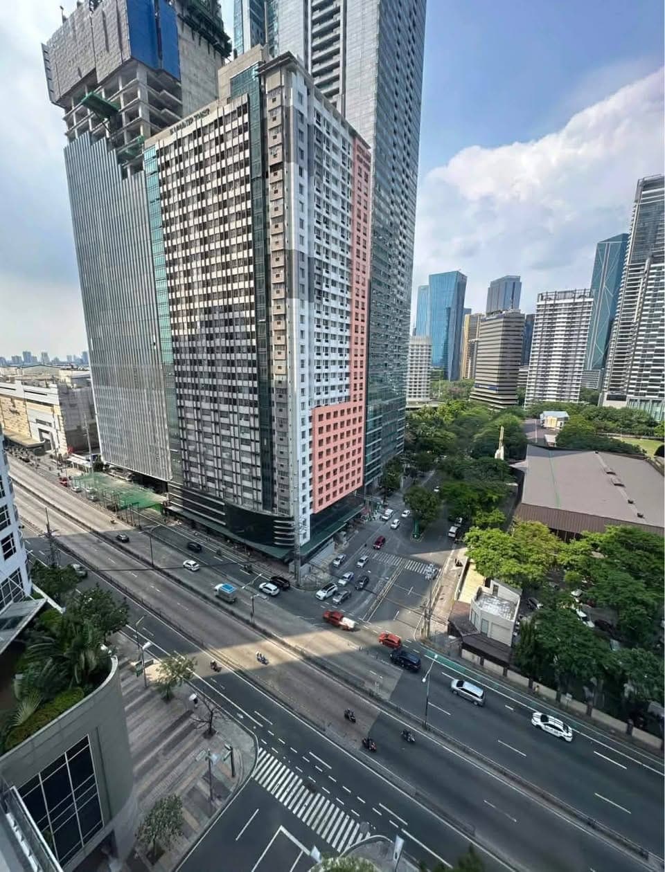 Studio 𝗨𝗡𝗜𝗧 𝗳𝗼𝗿 𝗥𝗘𝗡𝗧 - photo 1