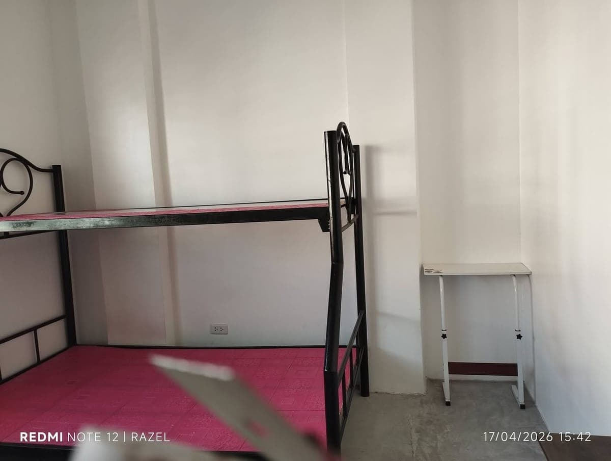 Room for Rent - photo 2