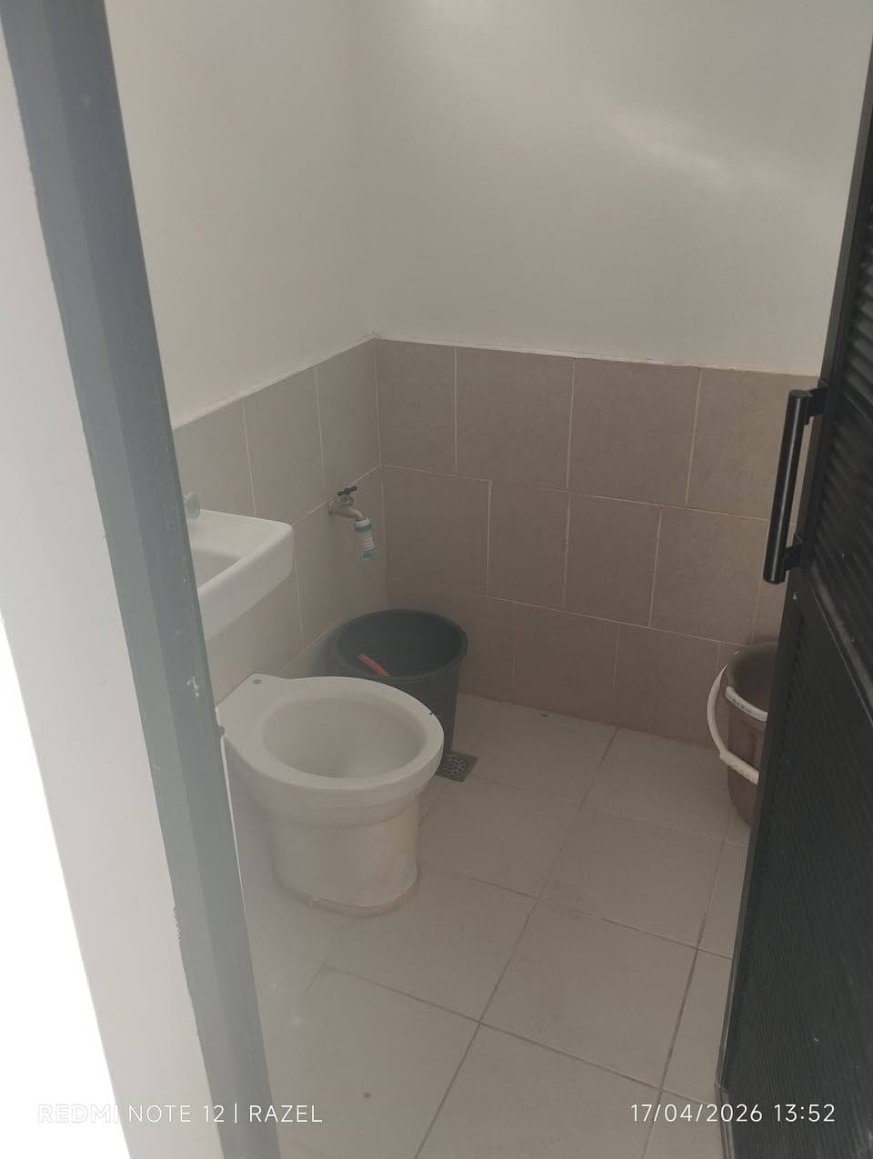 Room for Rent - photo 4