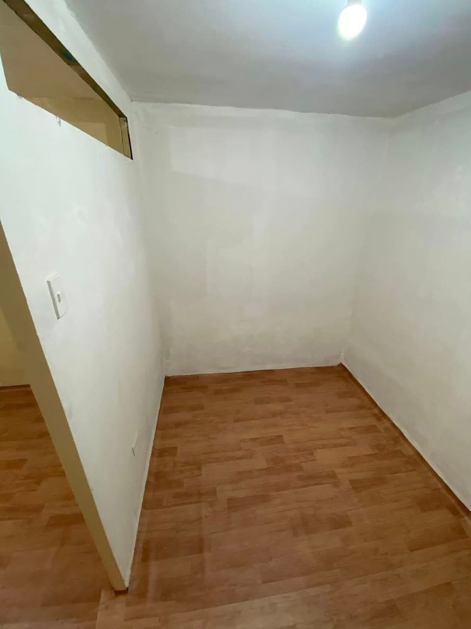 Available 1 bedroom for rent. - photo 3