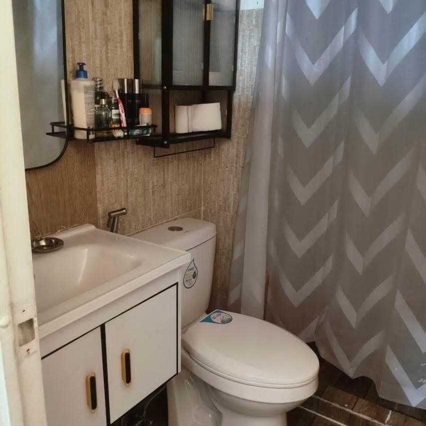 1BR UNIT FOR RENT AT AVIDA TOWERS SAN LORENZO MAKATI - photo 1