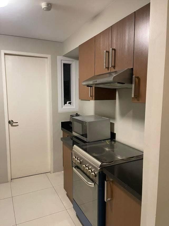 For Lease: Fully Furnished 2BR with balcony unit at Two Serendra,The Red Oak, BGC - photo 3