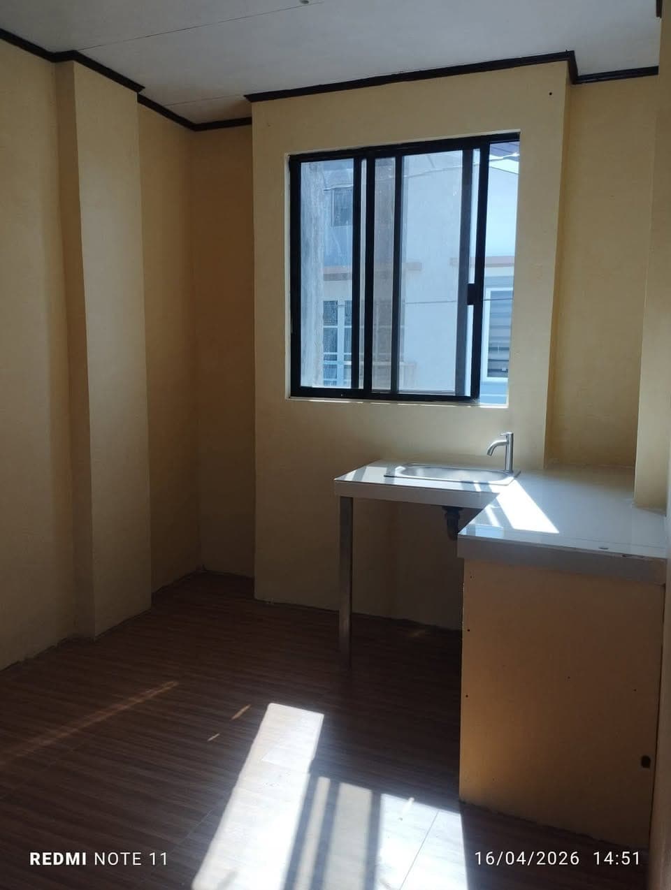 (NOT AVAILABLE, MAY NAKARENT NA PO) - photo 2