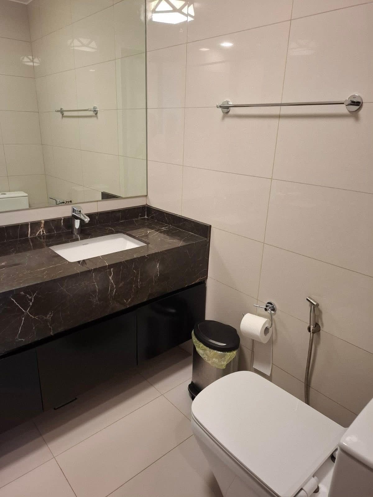 📣FOR RENT 2BR with Parking in  East Gallery Place - photo 1