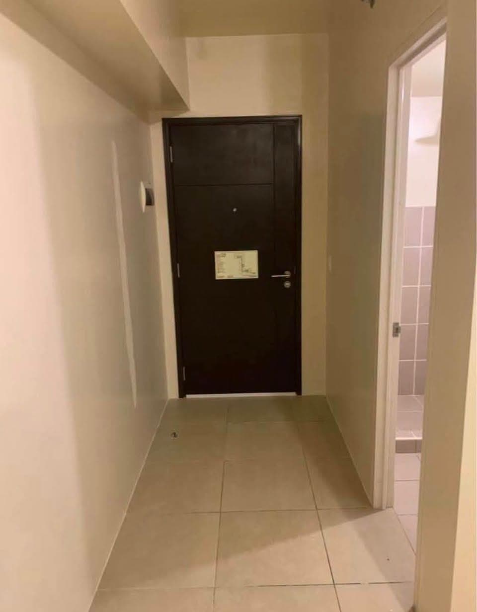RUSH CONDO FOR RENT - photo 1