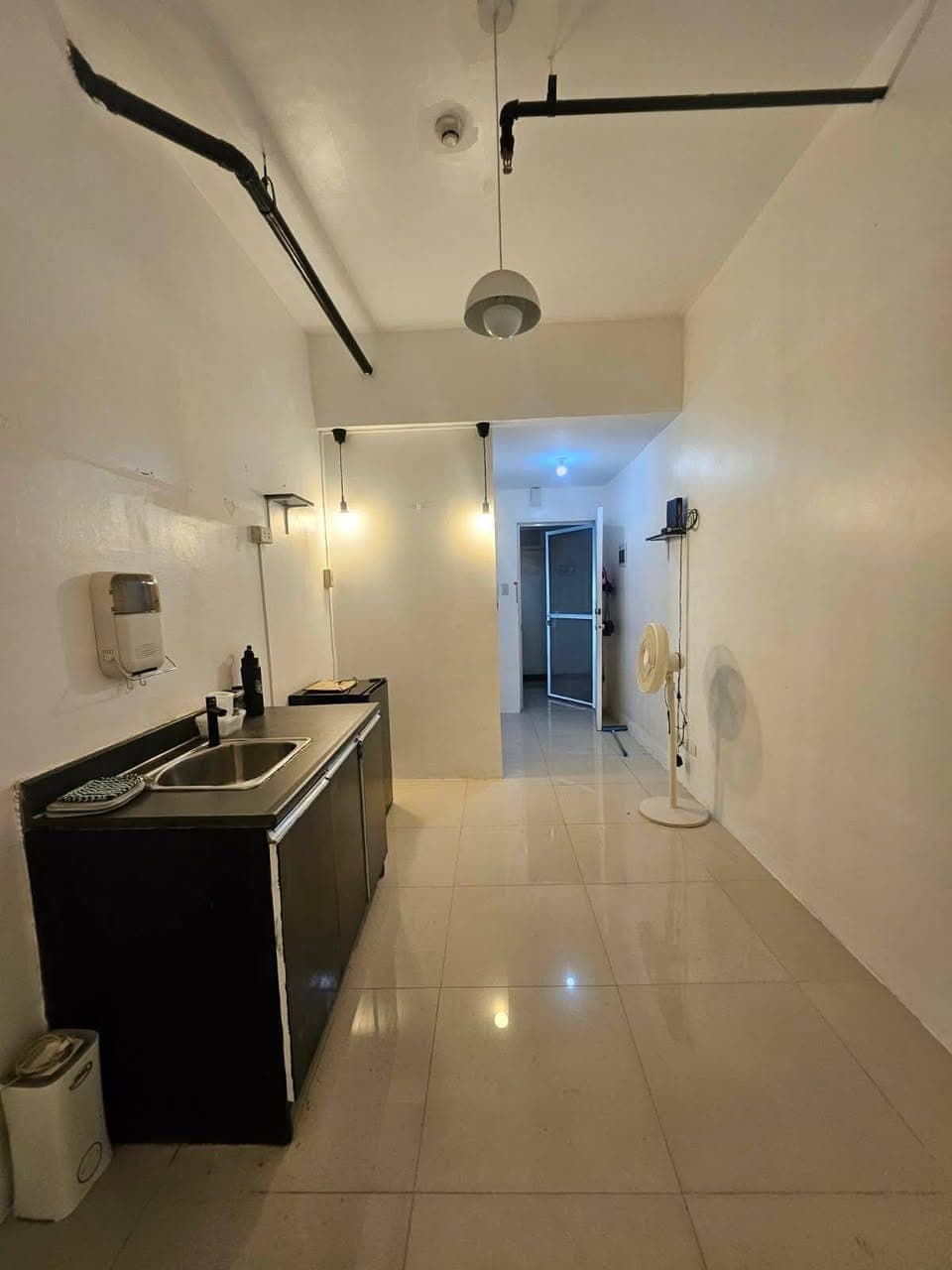 ‼️ Condo For Rent ‼️ - photo 1