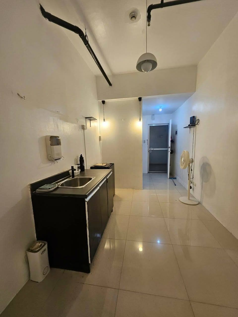 ‼️ Condo For Rent ‼️ - photo 4