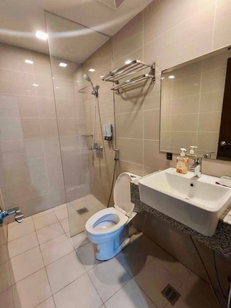 For Lease/Sale! - photo 3