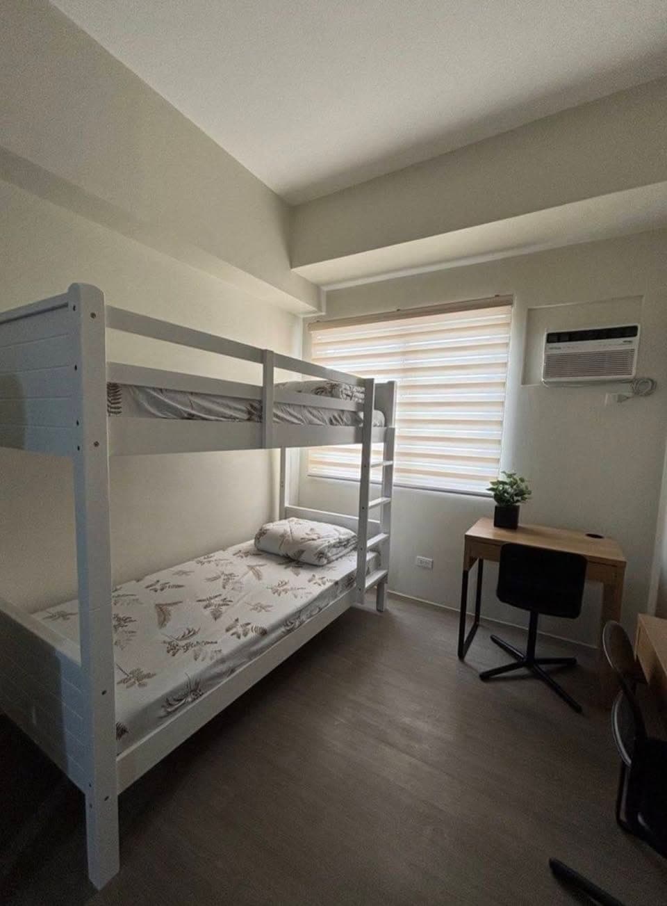 Fully Furnished Condo for Lease‼️ - photo 2