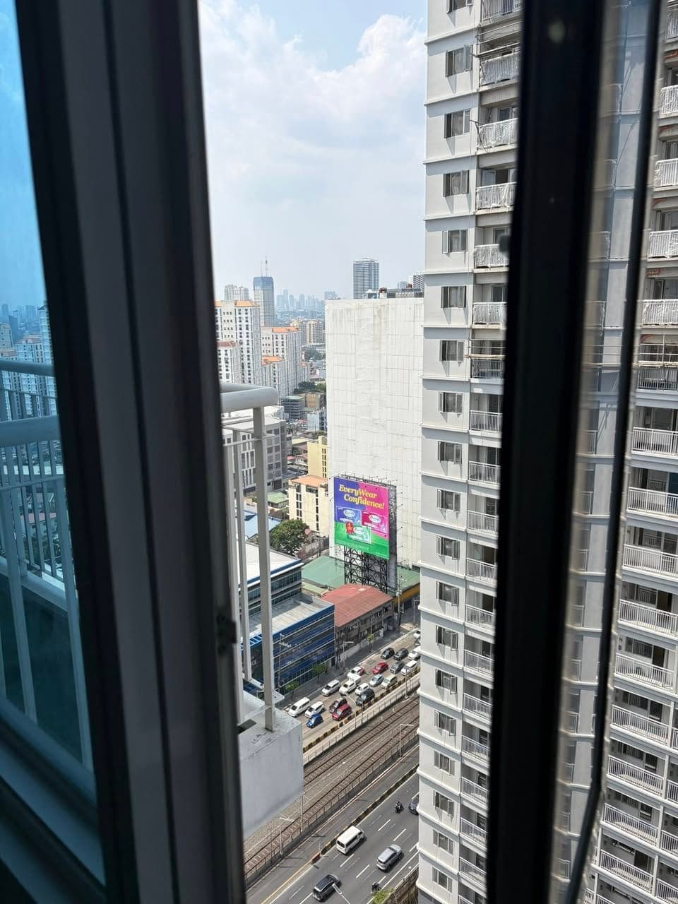 Light Mall Condominium for Rent ✅ - photo 5