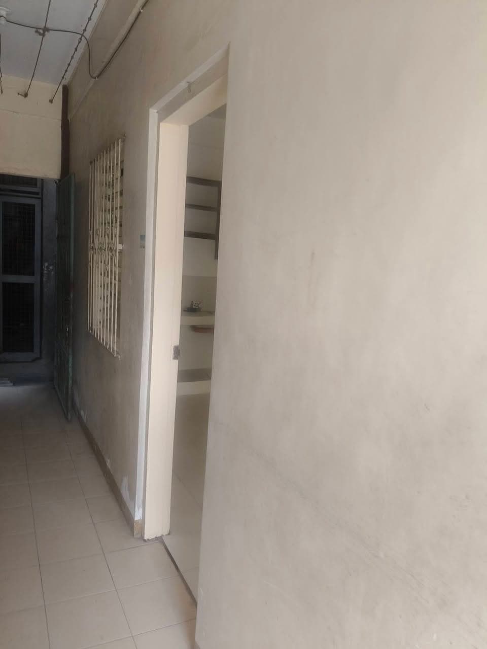 ROOM FOR RENT - photo 2