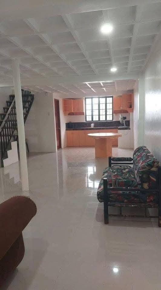 SEMI-FURNISHED House for Rent - photo 3