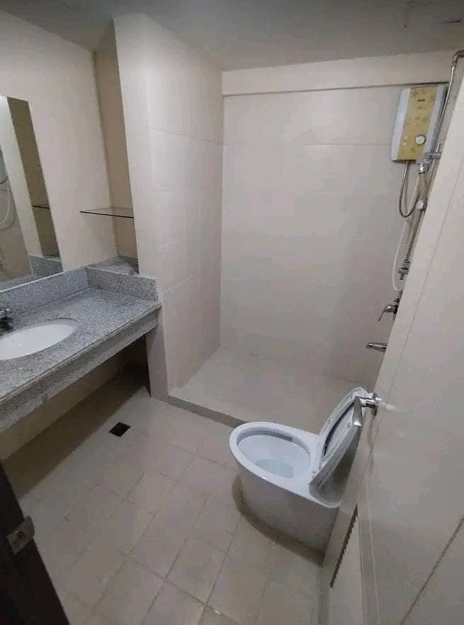 3BR Tandem Unit For Rent | Ivorywood Residences – Acacia Estates, Taguig | With Balconies | ₱55k – Negotiable - photo 5
