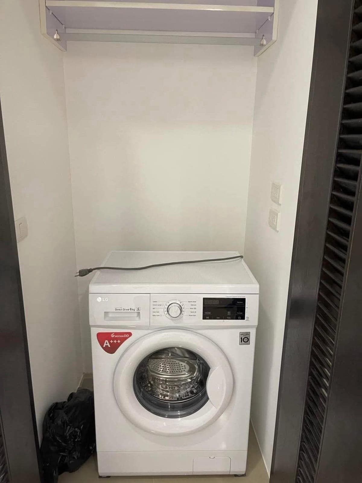 2BR UNIT FOR RENT IN EAST GALLERY PLACE BGC - photo 6