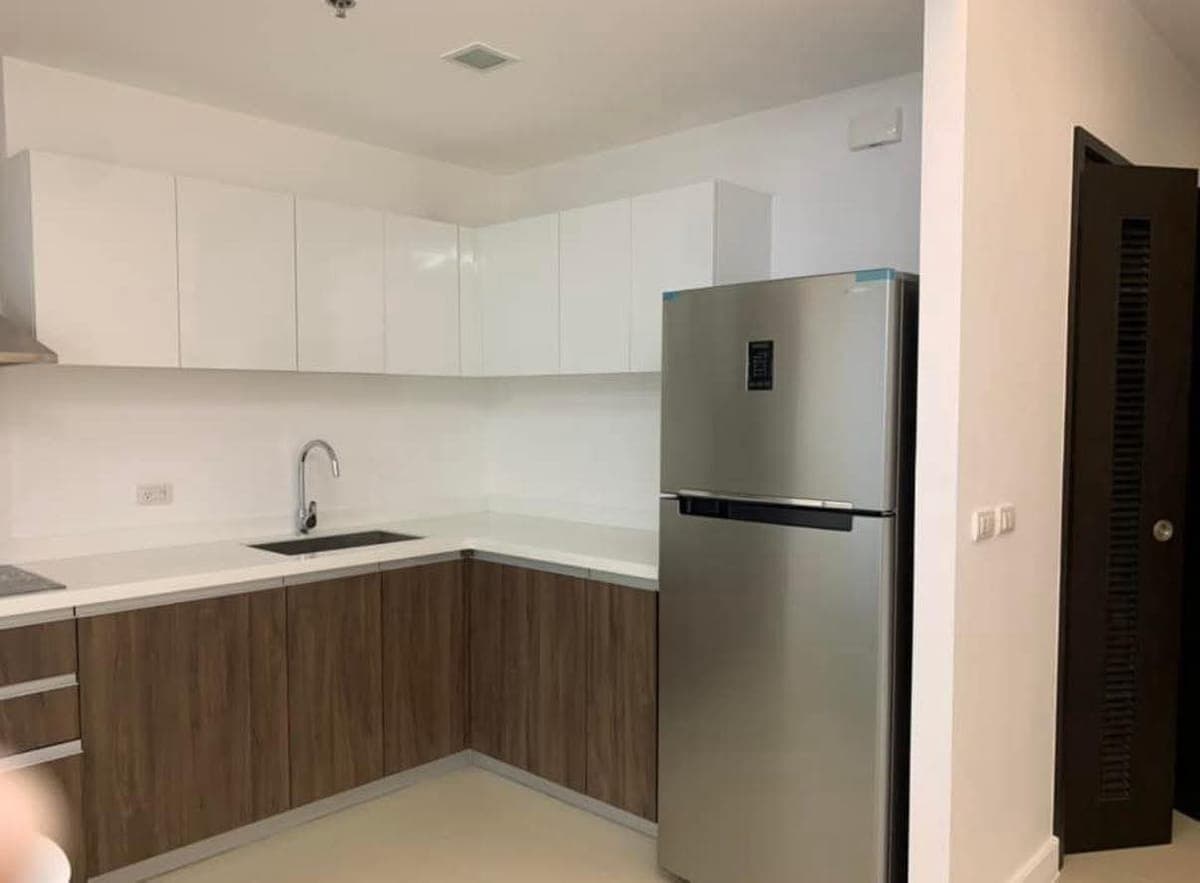 2BR UNIT FOR RENT IN EAST GALLERY PLACE BGC - photo 10