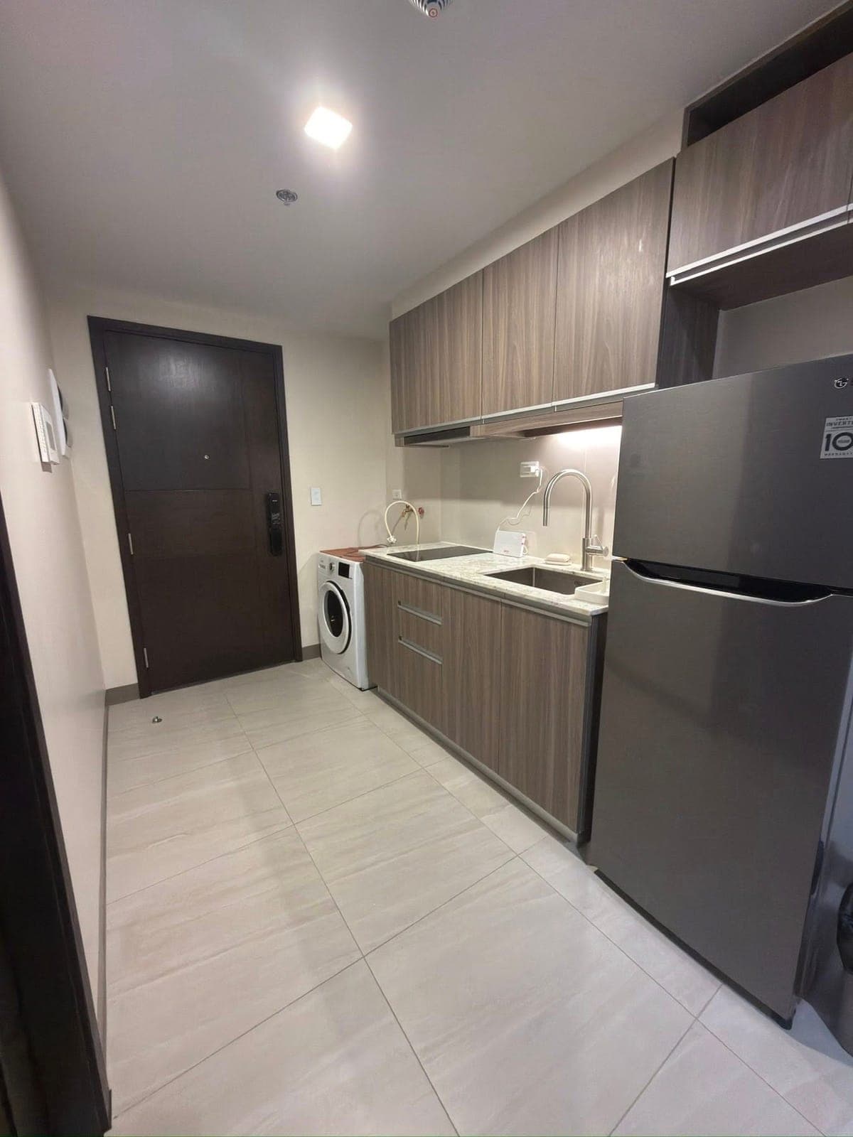 Park McKinley West in Taguig 12th Floor tower B, BrandnewUnit - photo 8