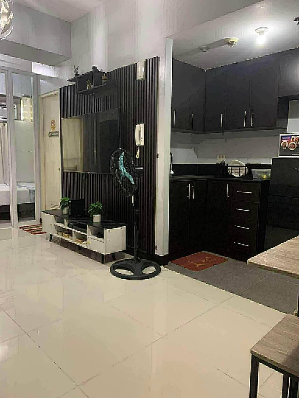 FOR RENT: ₱23,000/month. | Inclusive association dues - photo 5