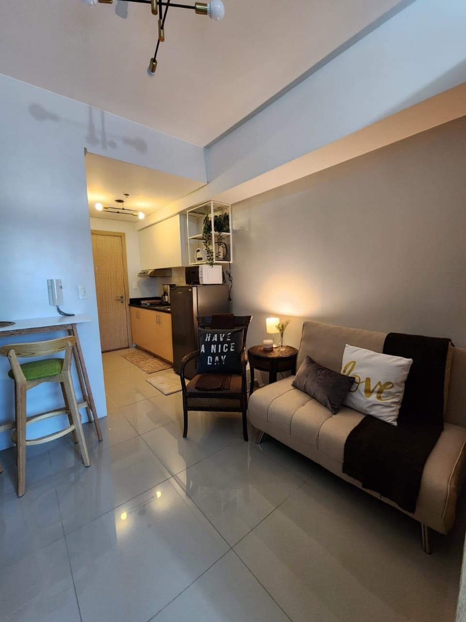 For Rent 1BR Unit with Balcony - photo 1