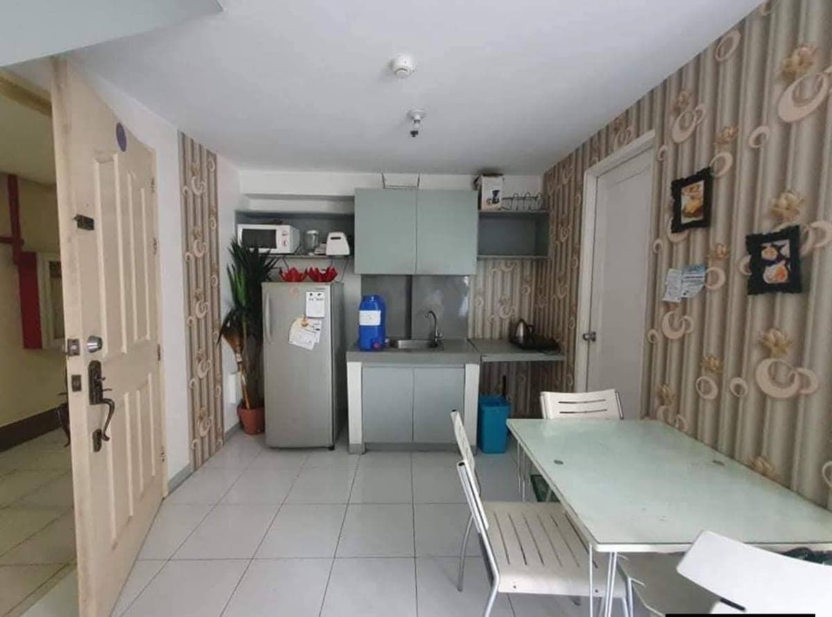 🏡✨ Modern Loft-Type Unit for Rent – Fully Furnished! ✨🏡 - photo 4