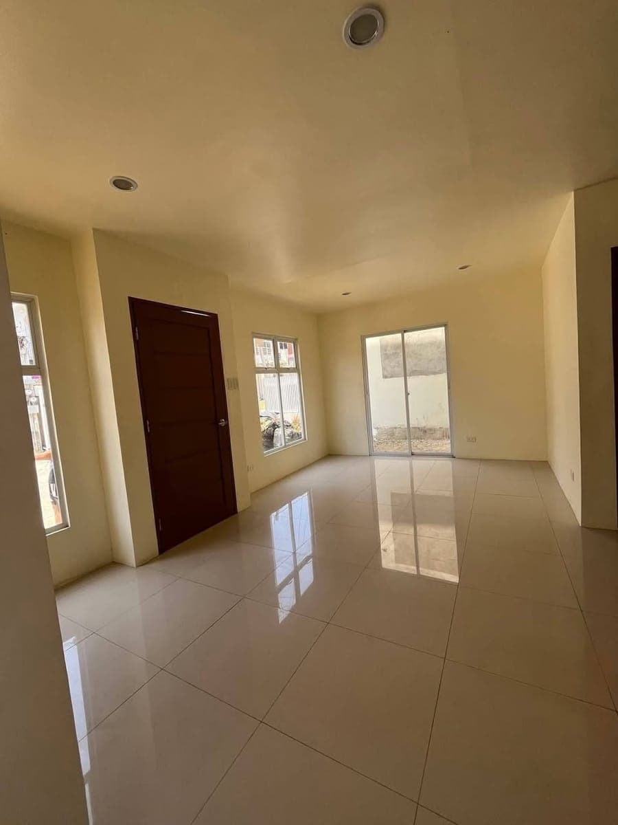 🏡 HOUSE FOR RENT ‼️ - photo 2