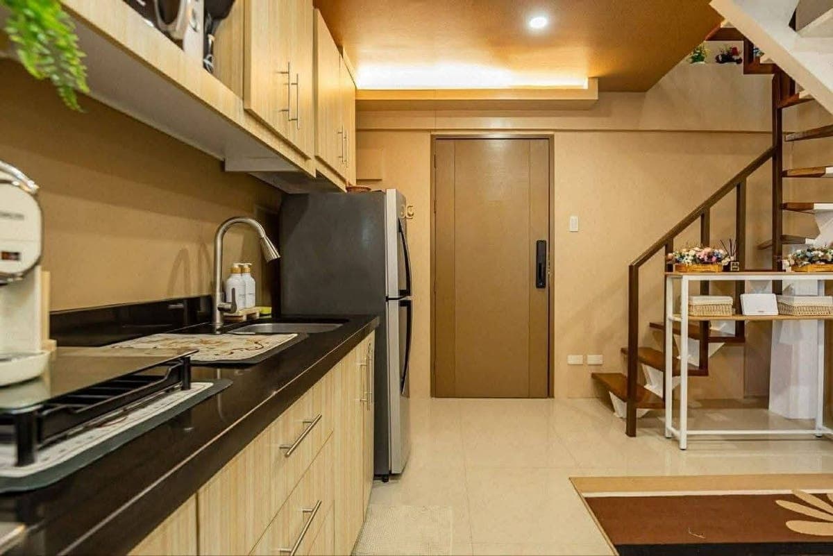 𝐅𝐎𝐑 𝐑𝐄𝐍𝐓 Two Bedroom Unit in Fort Victoria BGC. - photo 2