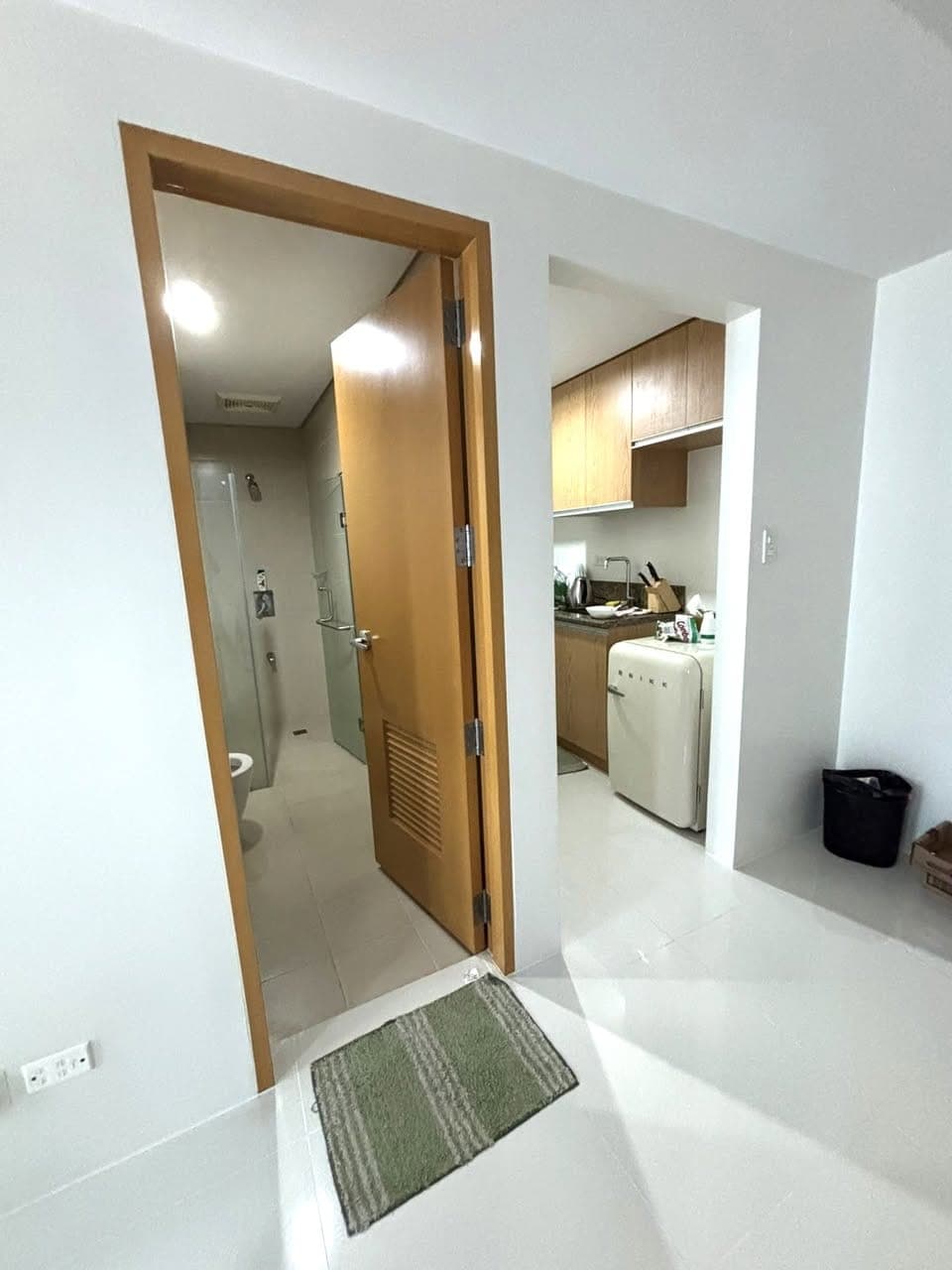 * FOR RENT! Available Now! BGC - photo 4