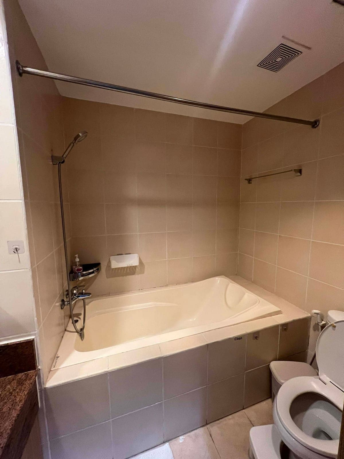 For Lease: Bellagio tower two - photo 3