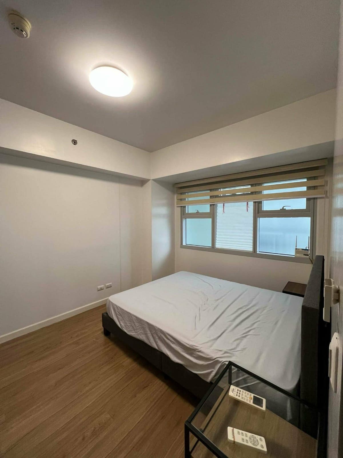 FOR LEASE: One Maridien - photo 11