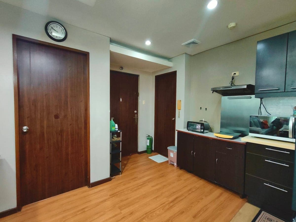 Condo for Rent @ BGC - photo 1