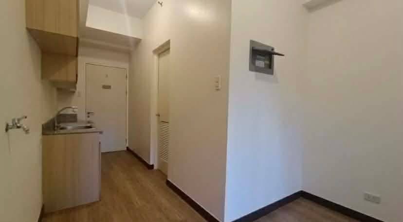 📍FOR RENT: 1BR Bare Unit - photo 2