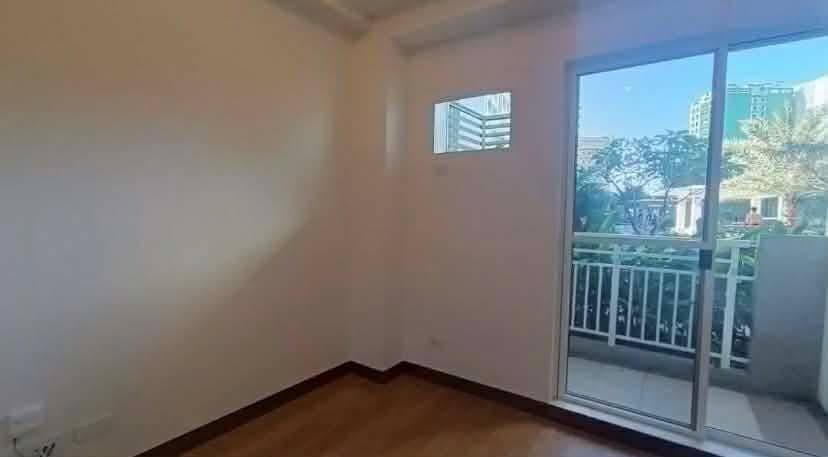 📍FOR RENT: 1BR Bare Unit - photo 4