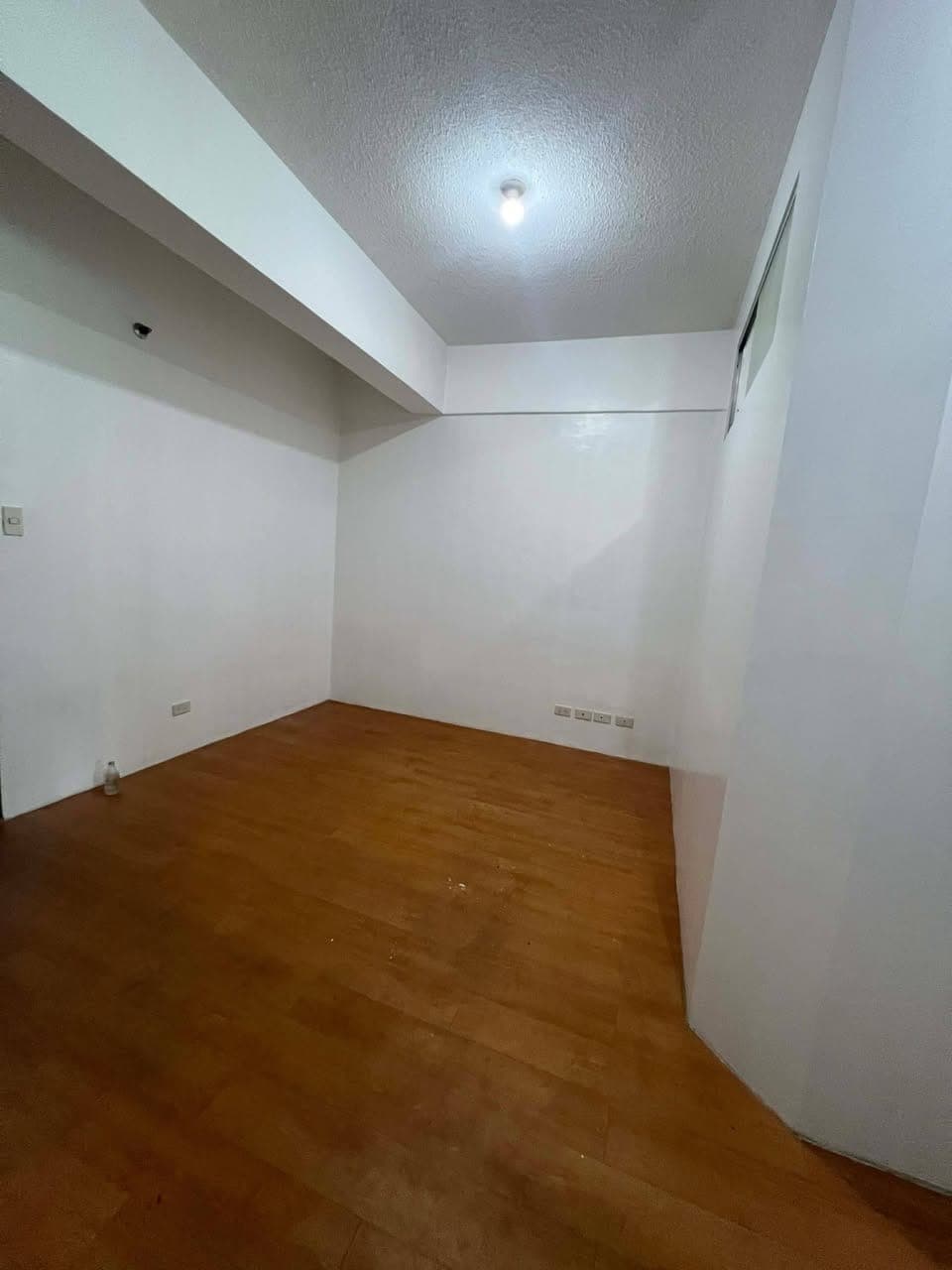 For RENT: Office/Residential - photo 1
