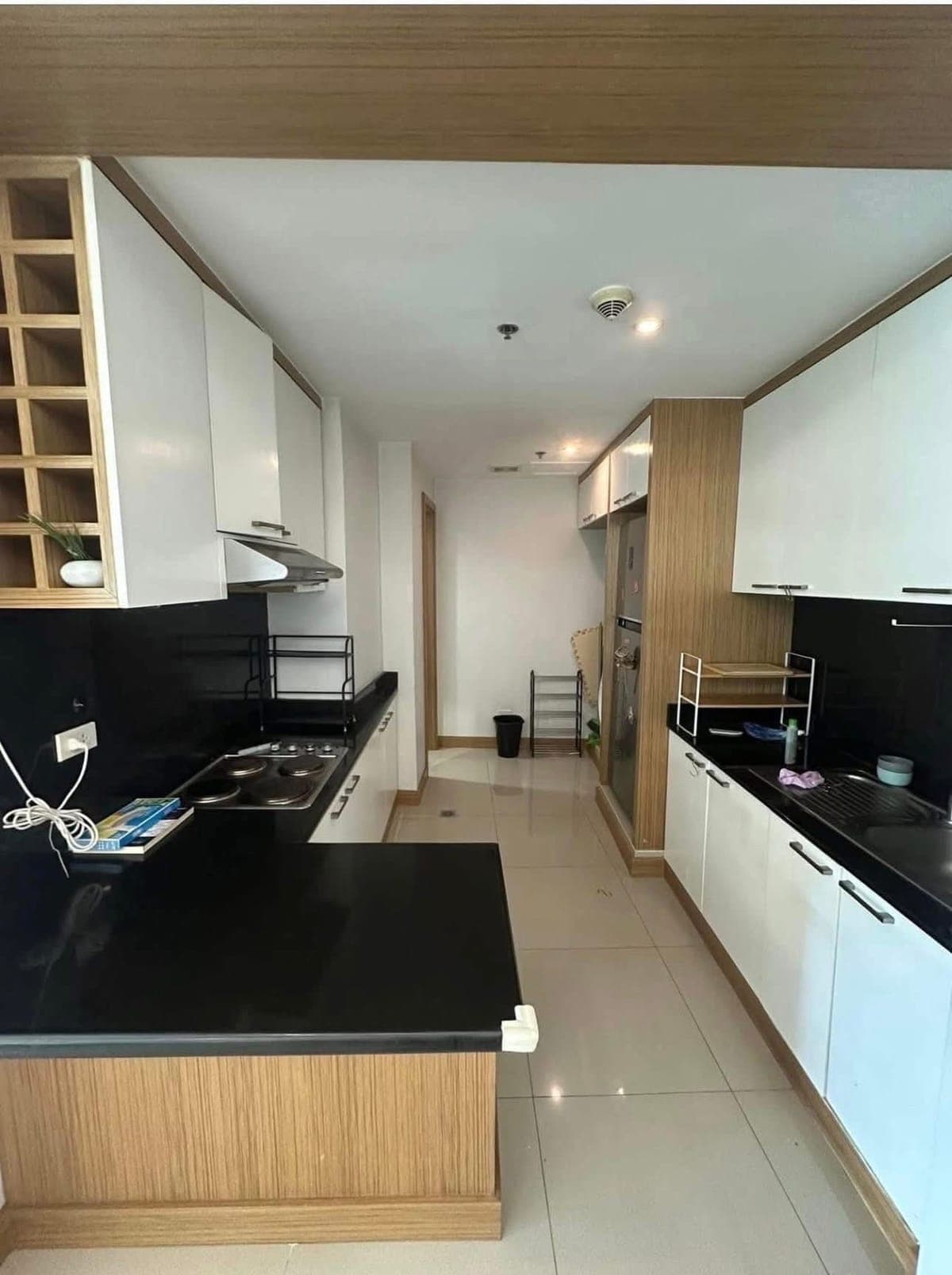 FOR RENT - photo 1