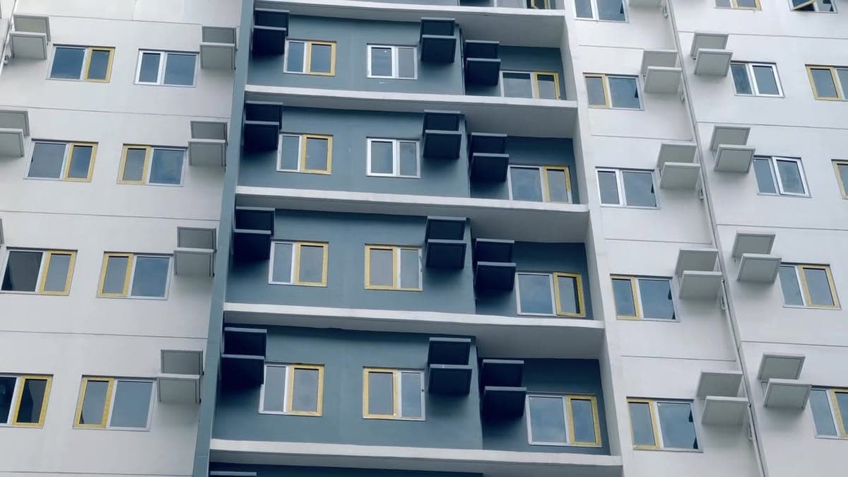 Available to move in after contract signing - photo 1