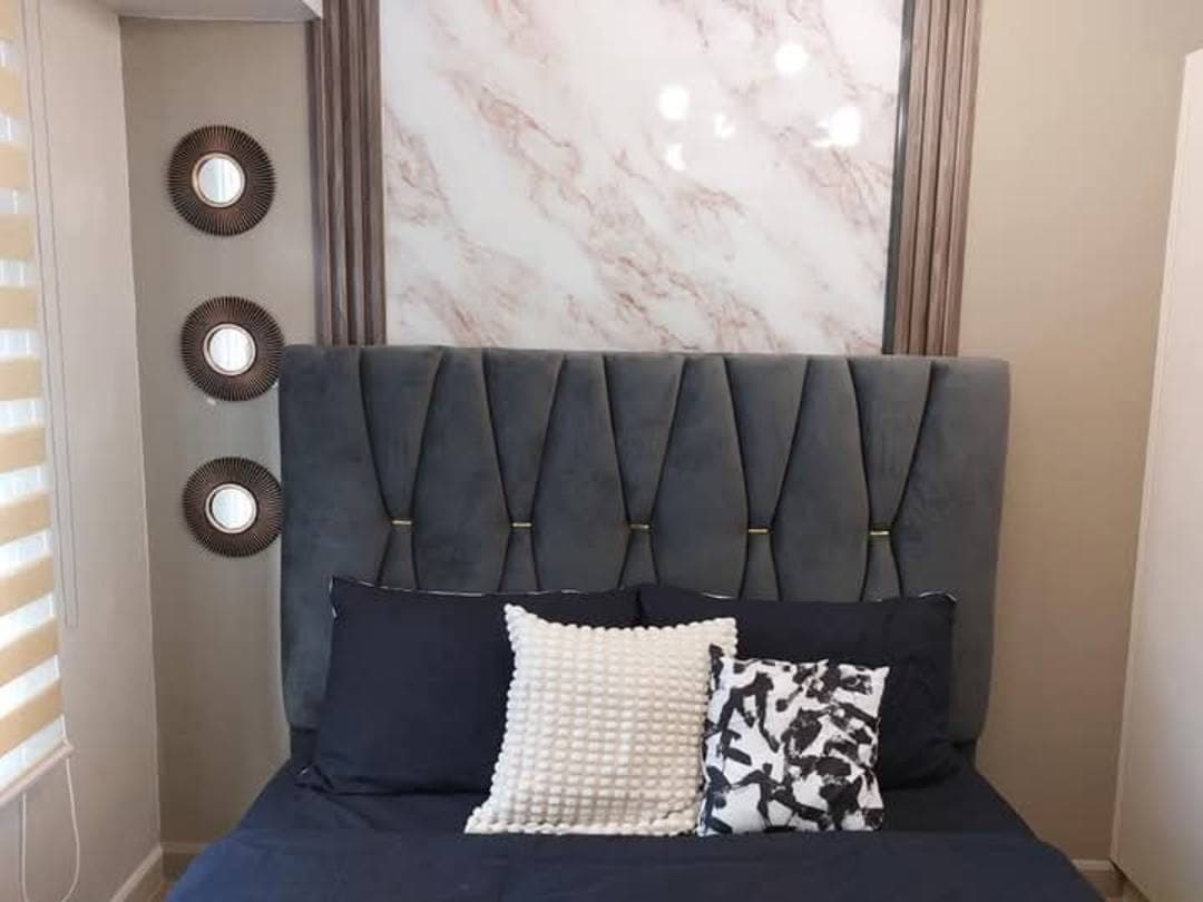 3 Bedroom w/ Parking Serendra 2 Red Oak Tower - photo 2