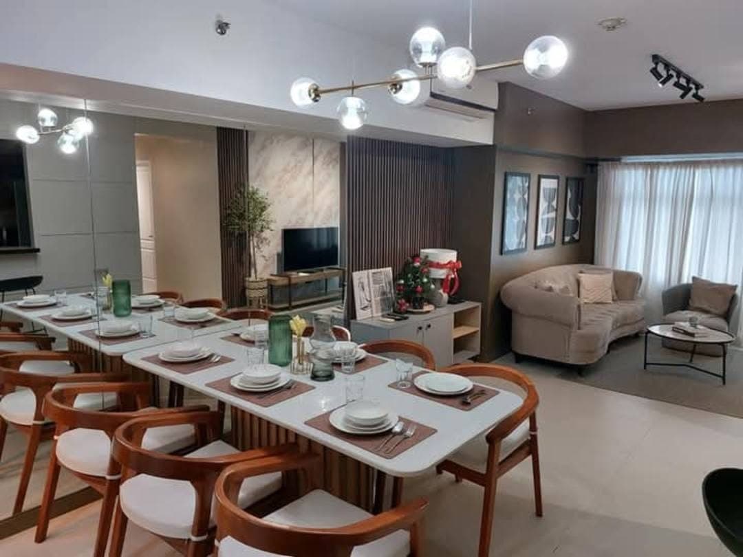 3 Bedroom w/ Parking Serendra 2 Red Oak Tower - photo 17