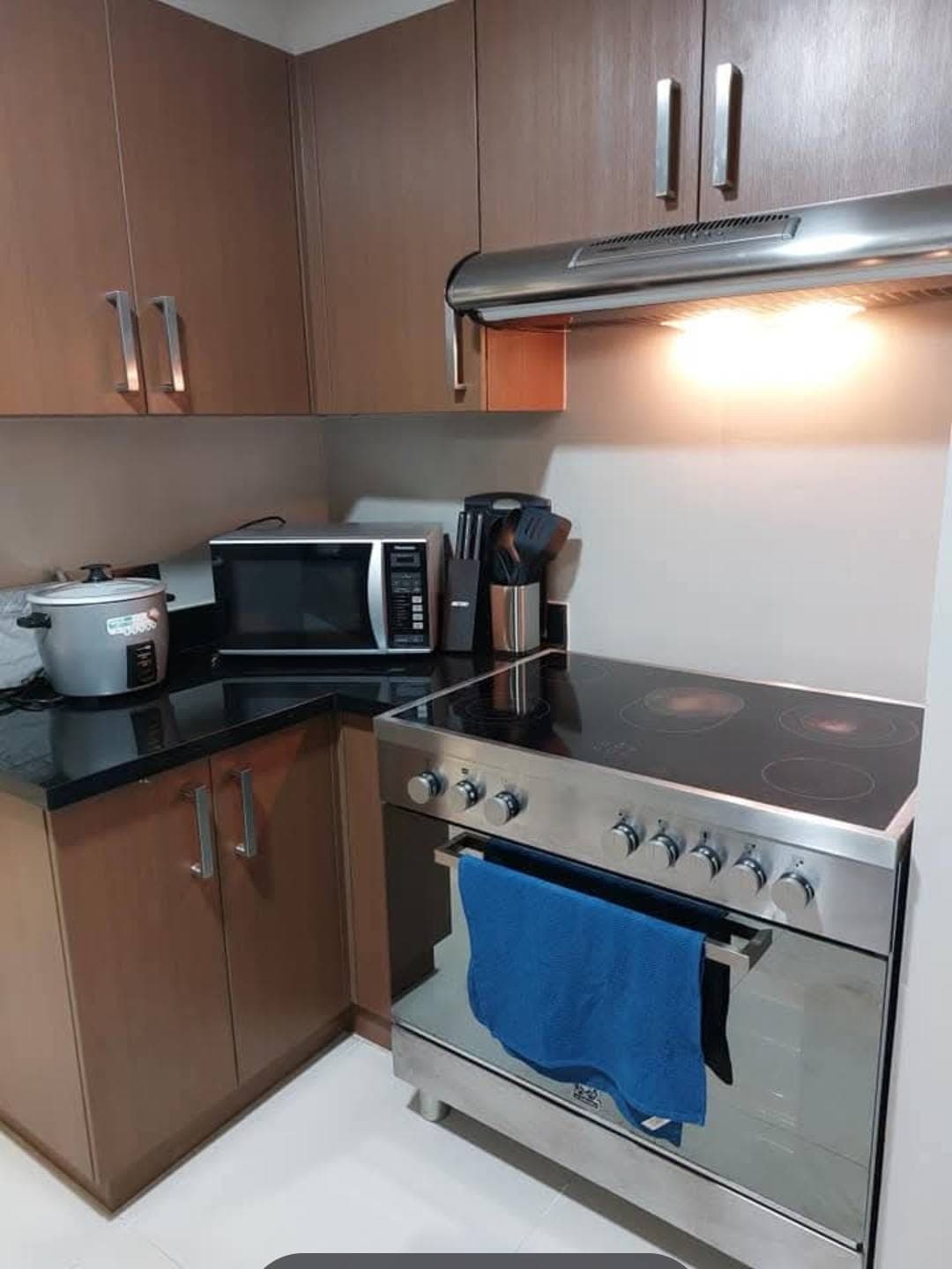 3 Bedroom w/ Parking Serendra 2 Red Oak Tower - photo 23