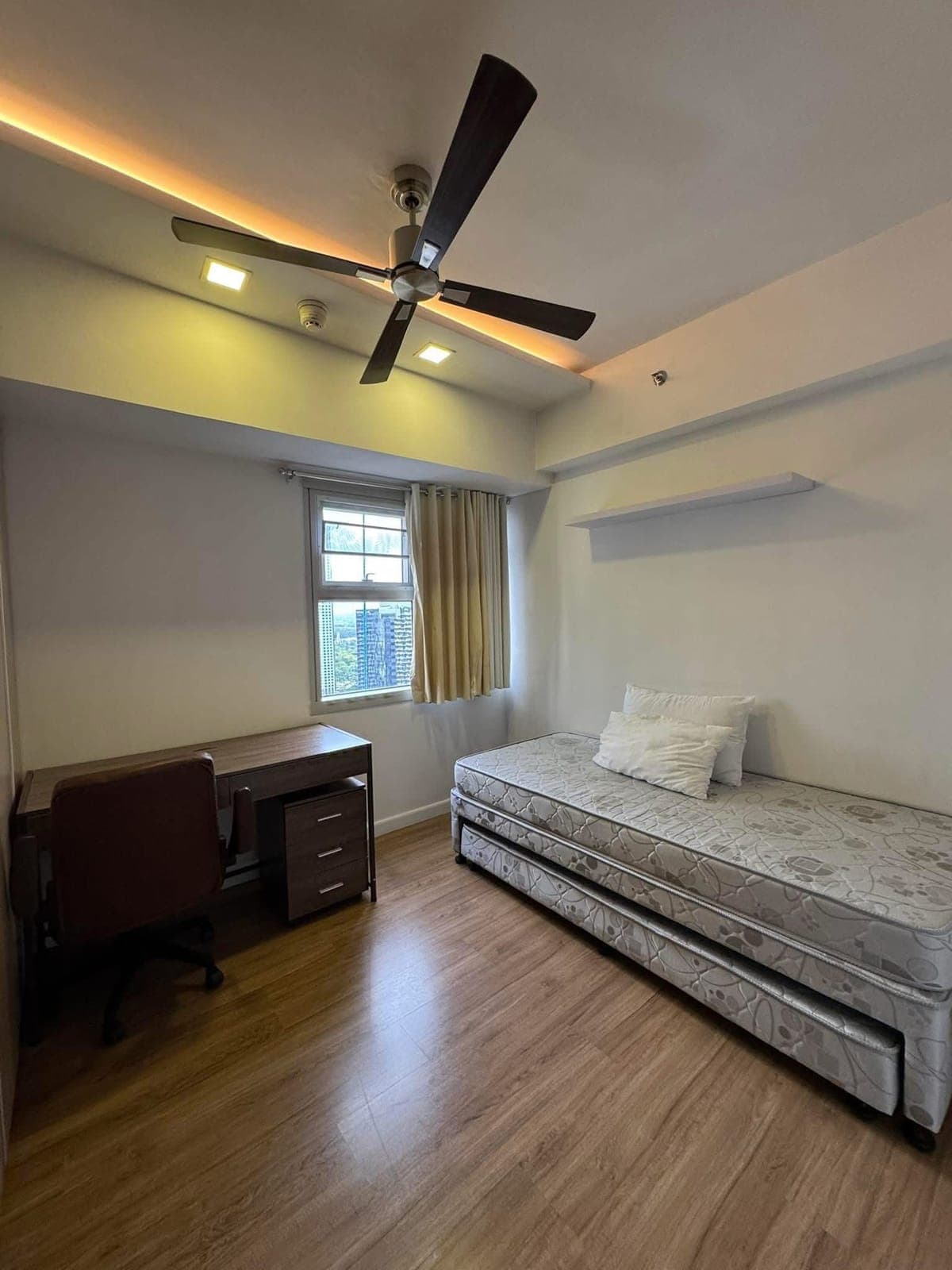 For Lease: Fully Furnished 2 Bedroom in One Maridien, BGC - photo 1