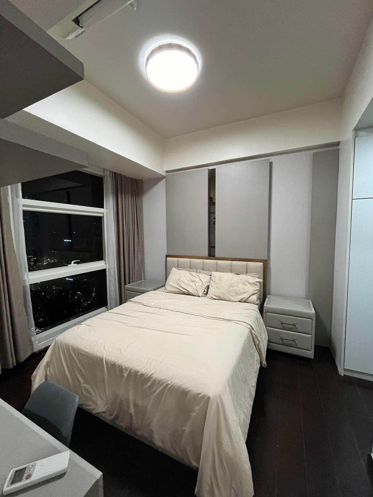 Twin Oaks Place (East Tower) - photo 8