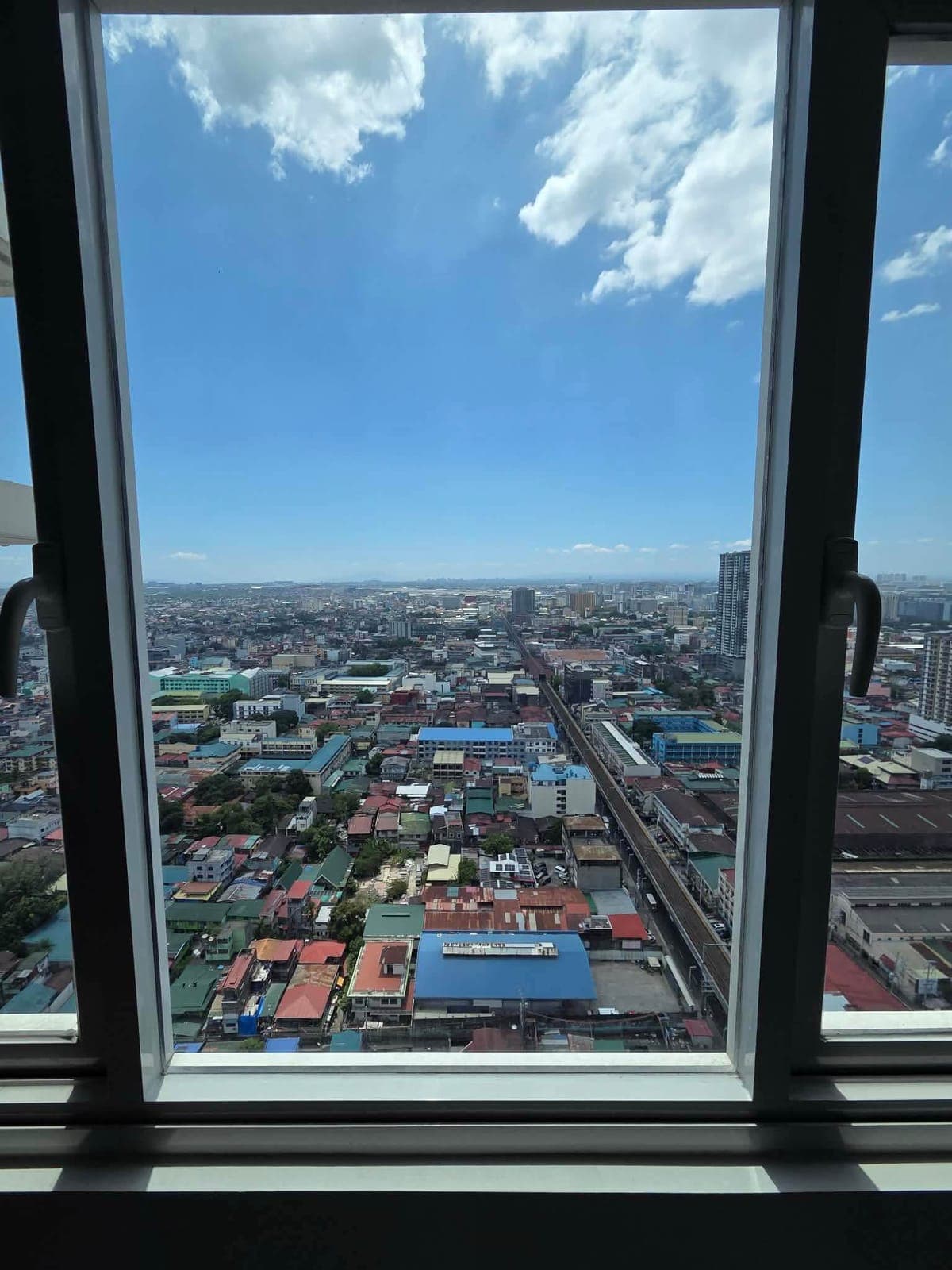 Quantum Residences (Tower 1) - photo 3