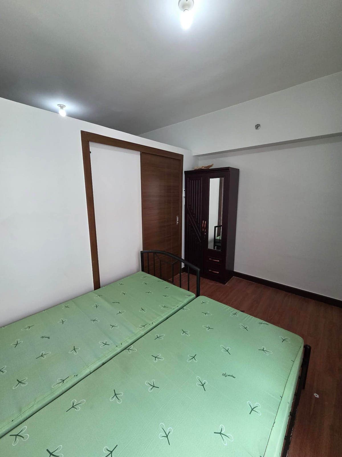 Quantum Residences (Tower 1) - photo 1