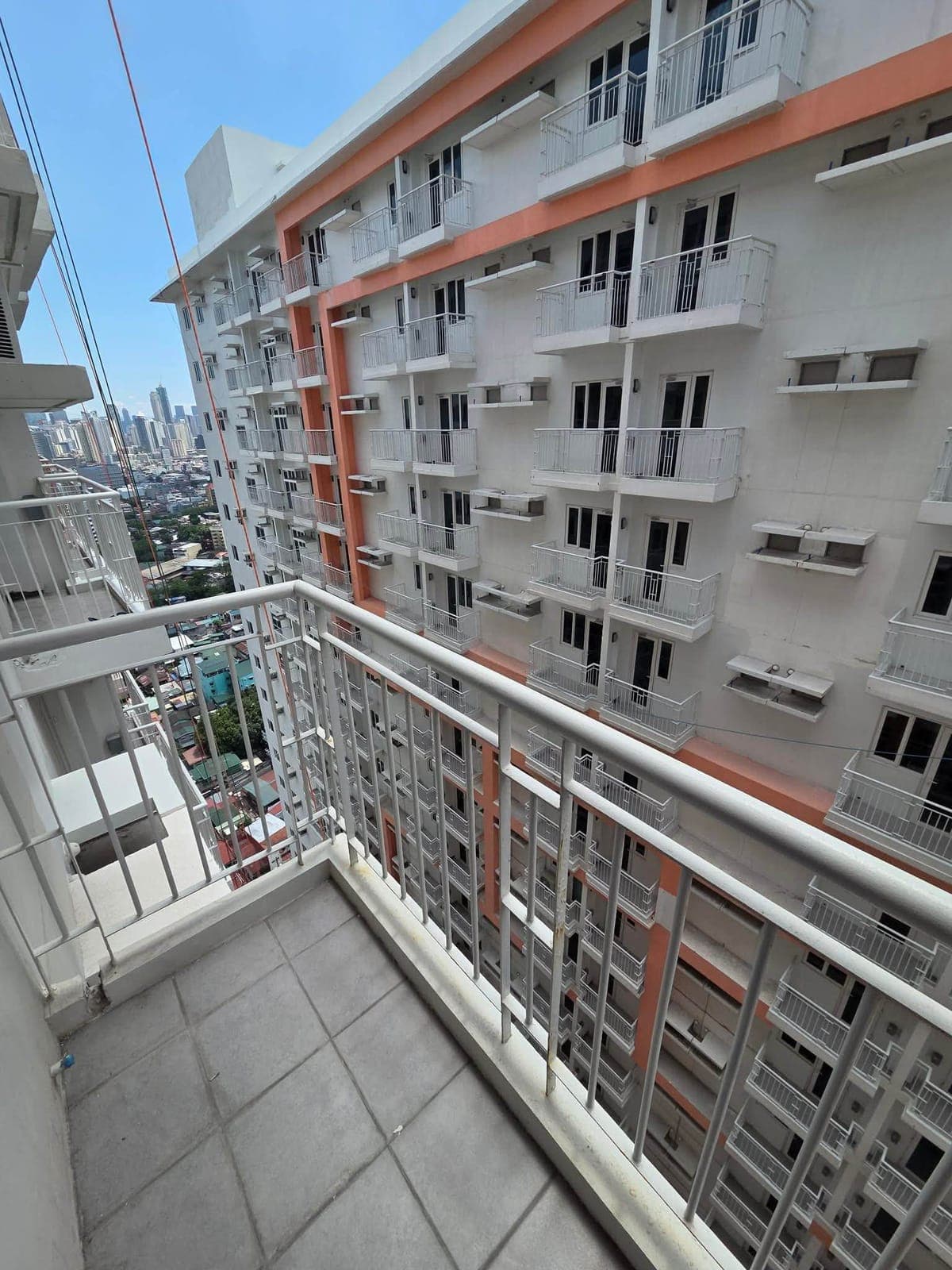 Quantum Residences (Tower 1) - photo 4