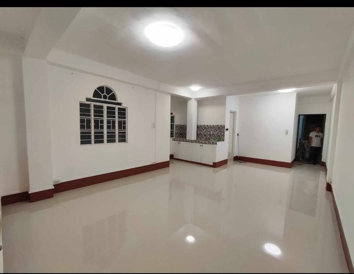 **Studio-Type Residential Room for Rent** - photo 2