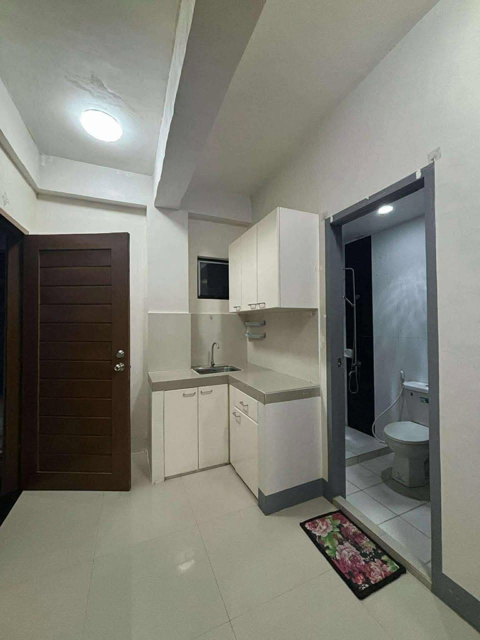 Unit for rent 2nd&3rd floor (12,000monthly) available end of april - photo 5