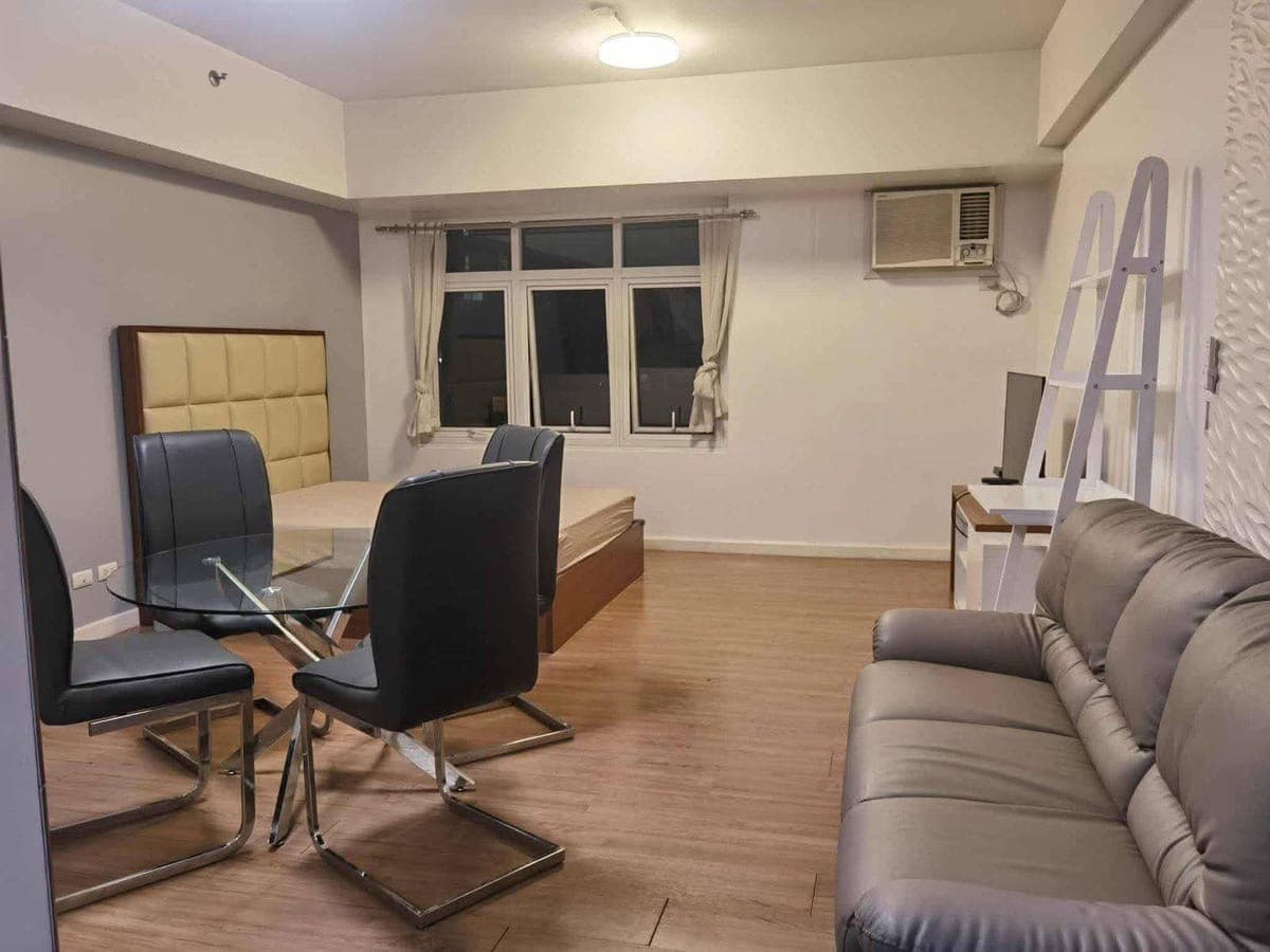 The Meranti at Two Serendra for Rent - photo 3