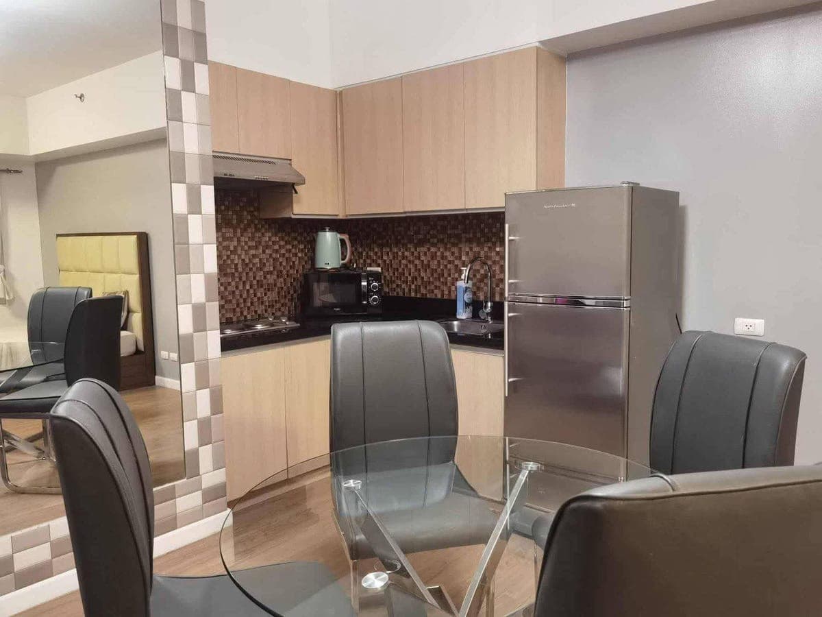 The Meranti at Two Serendra for Rent - photo 10