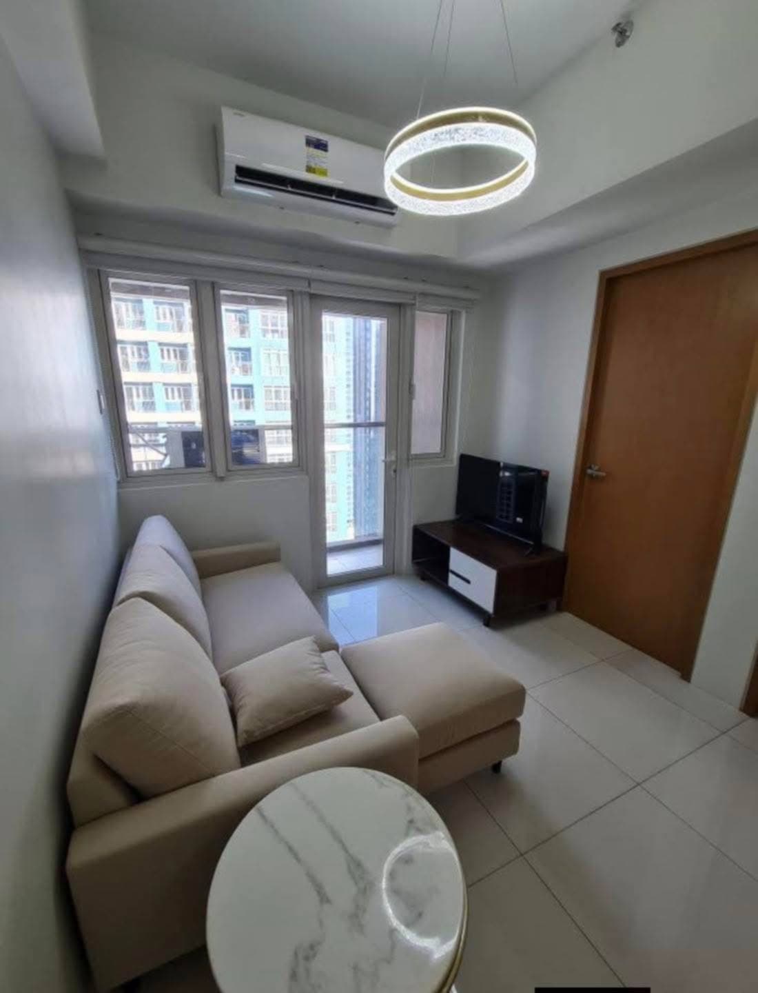 For Rent 1br in Times Square West - photo 4