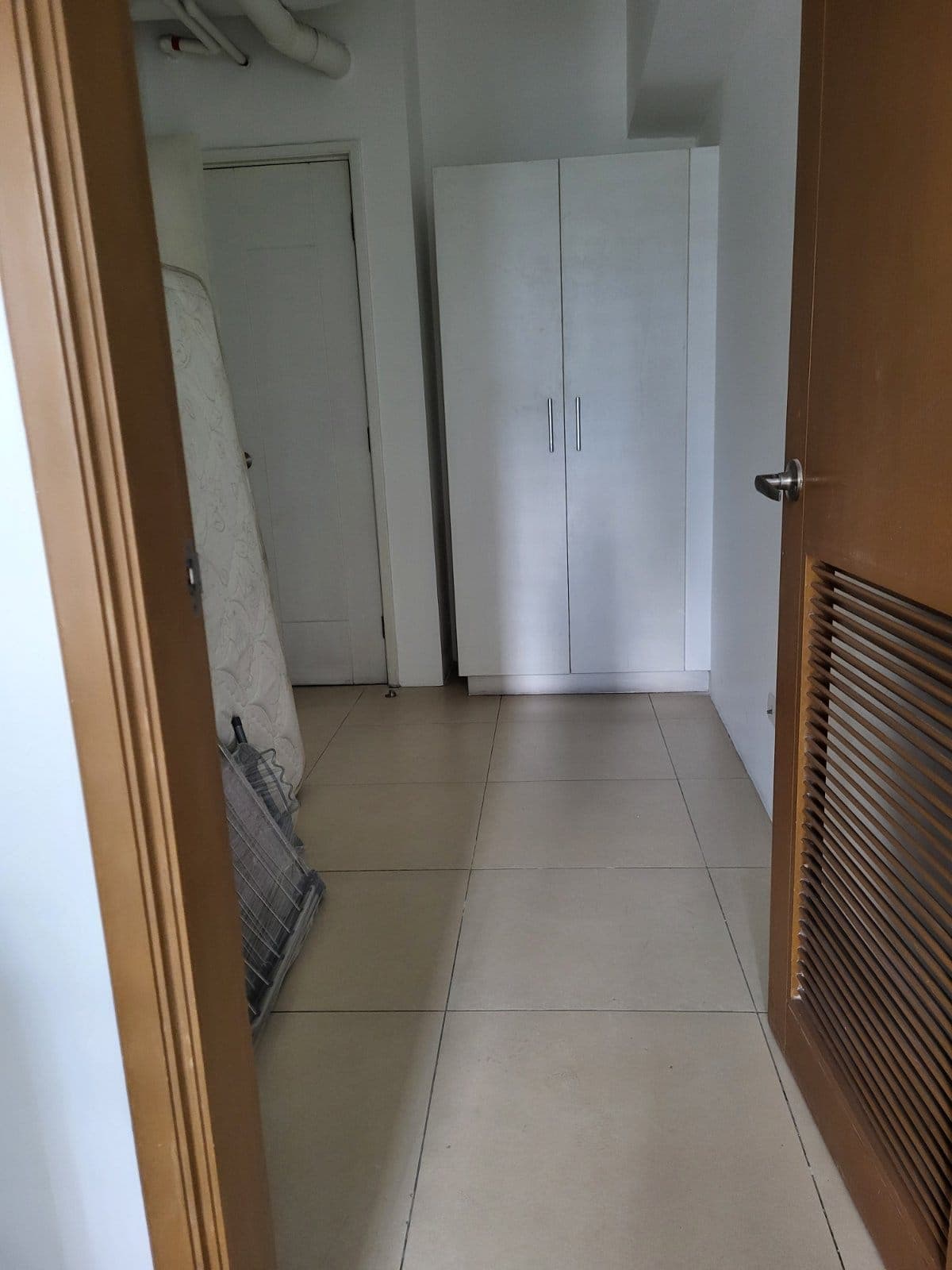 🎯 2 Bedroom Unit at One Serendra for Lease - photo 6